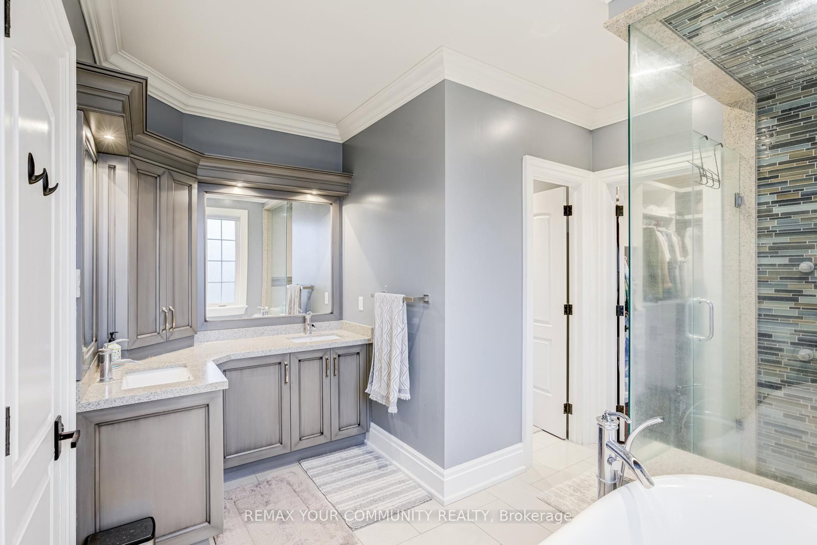 20111 Bathurst Street E • East Gwillimbury, ON photo 24