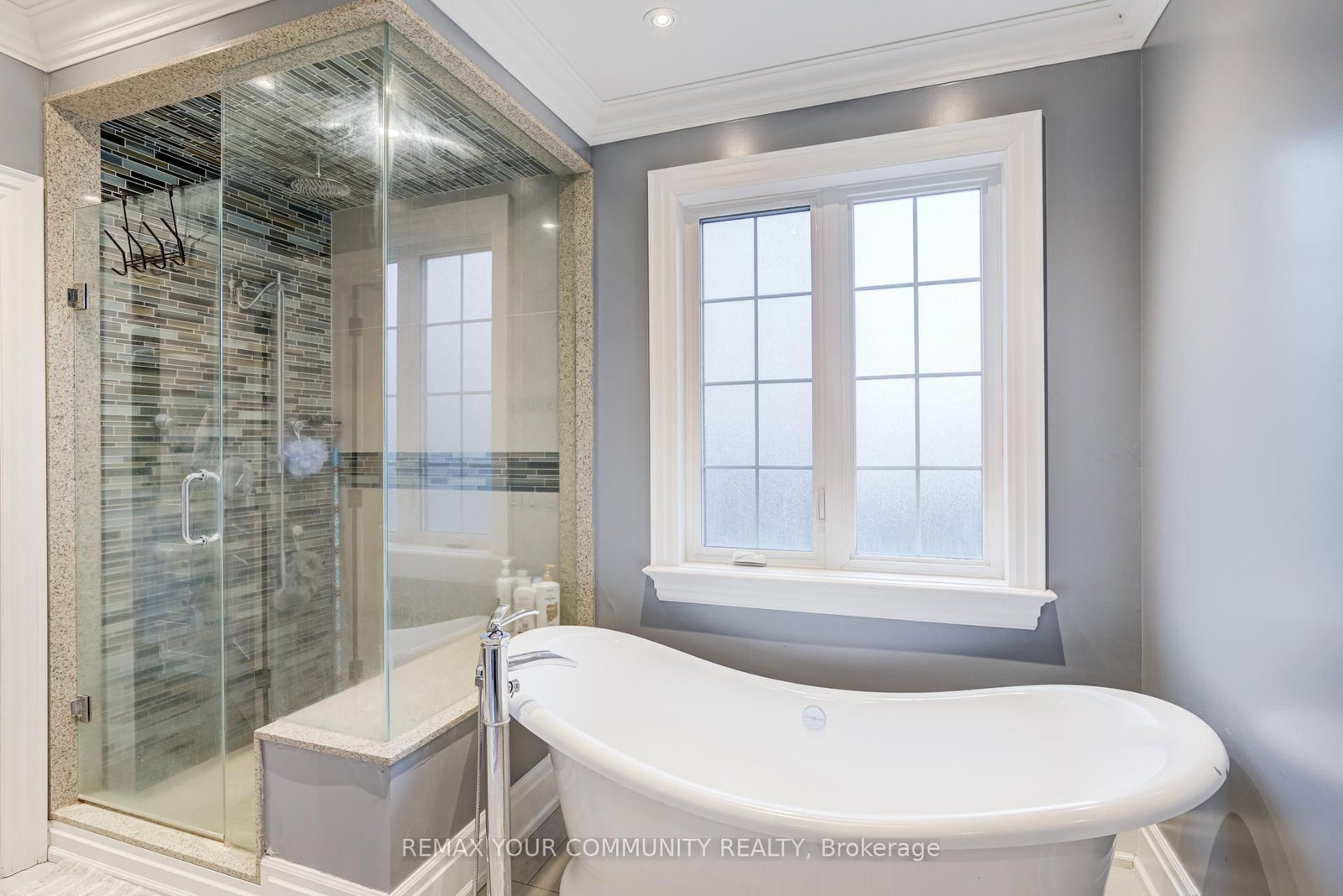 20111 Bathurst Street E • East Gwillimbury, ON photo 26