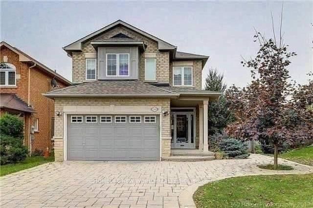 39 Brightsview Drive, Richmond Hill