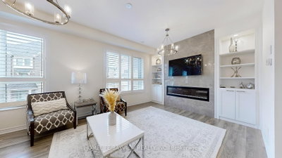 24 George Patton Avenue • Markham, ON photo 5
