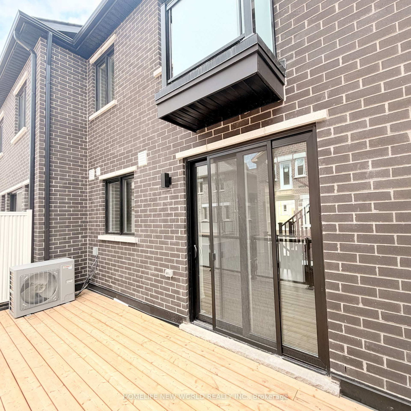 312 Stony Hill Boulevard • Markham, ON photo 12