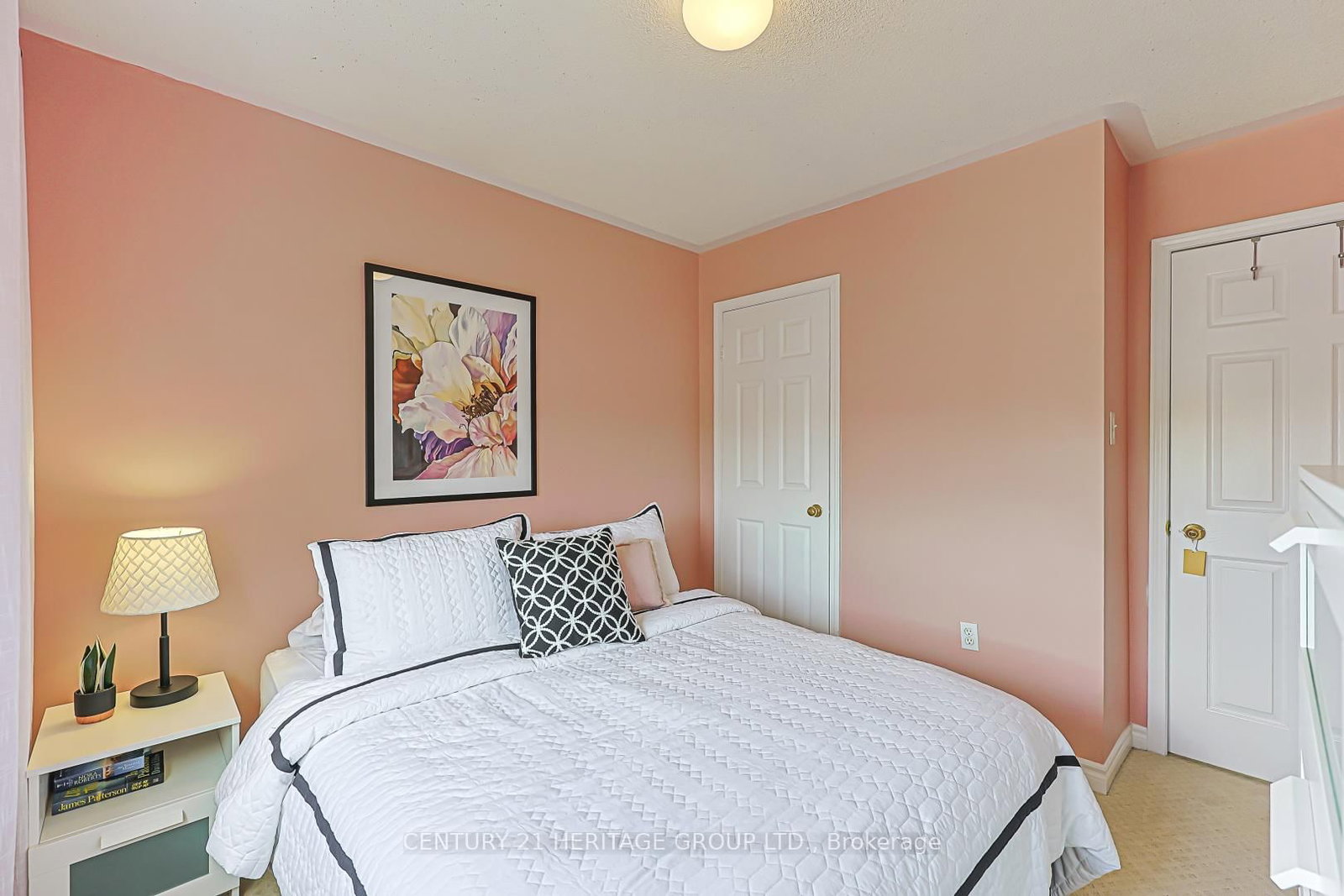 22 Village Green Lane • Bradford West Gwillimbury, ON photo 26