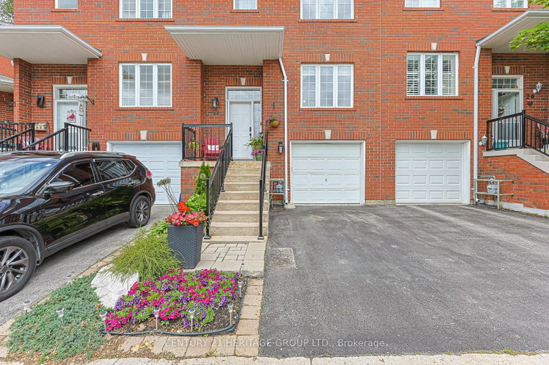 22 Village Green Lane