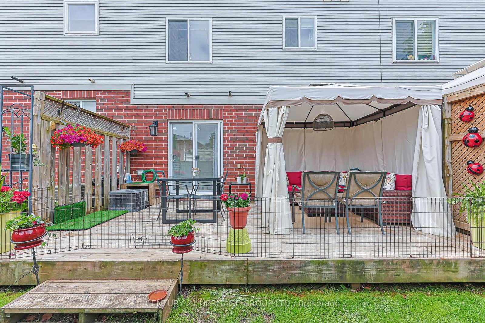 22 Village Green Lane • Bradford West Gwillimbury, ON photo 34