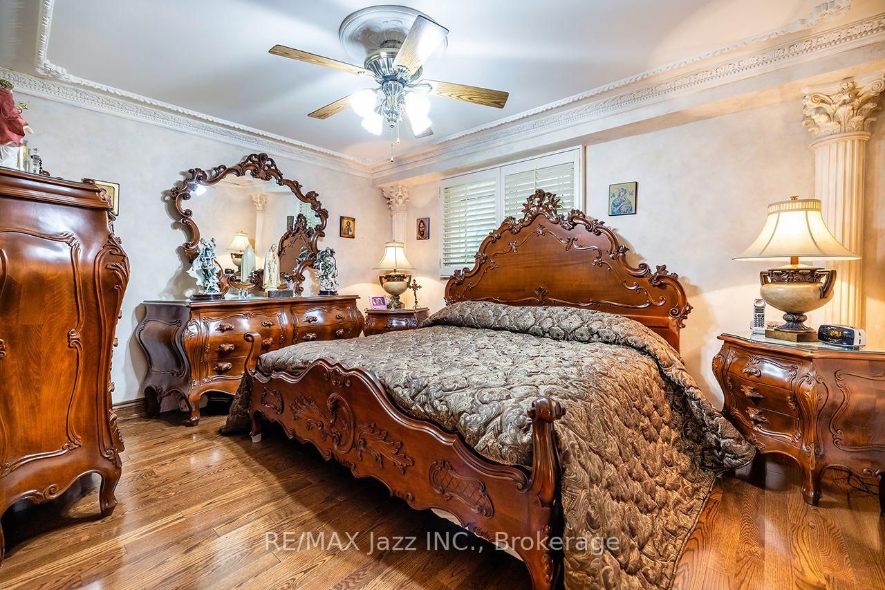 89 Crestwood Road • Vaughan, ON photo 21