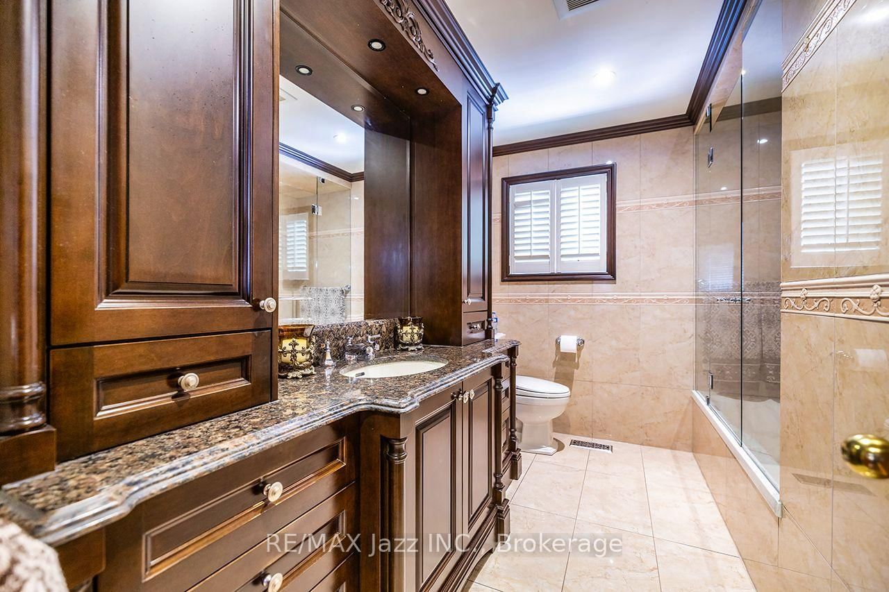 89 Crestwood Road • Vaughan, ON photo 23