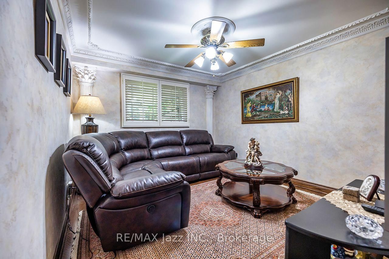 89 Crestwood Road • Vaughan, ON photo 26