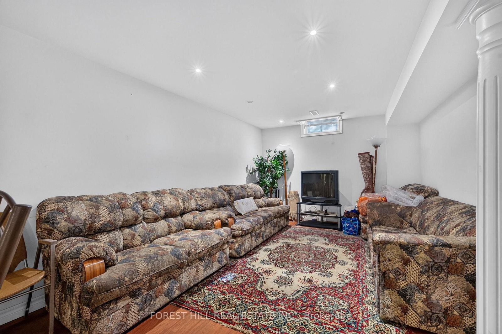 2 Ludford Drive • Richmond Hill, ON photo 34