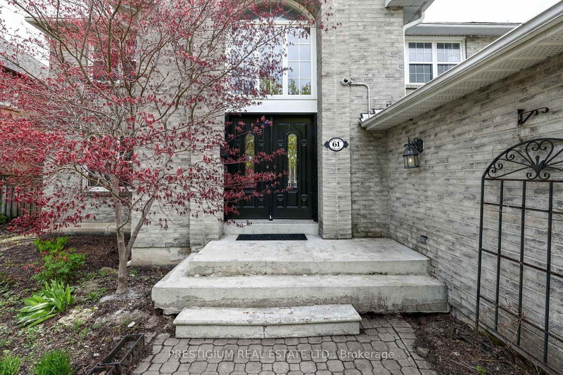 61 Addington Square