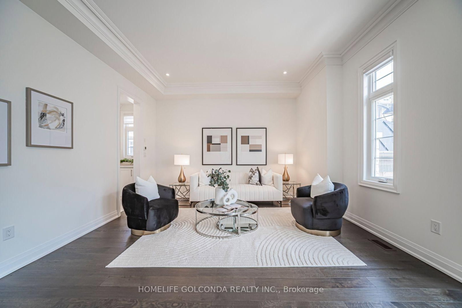 2 Silvermills Lane • Markham, ON photo 11