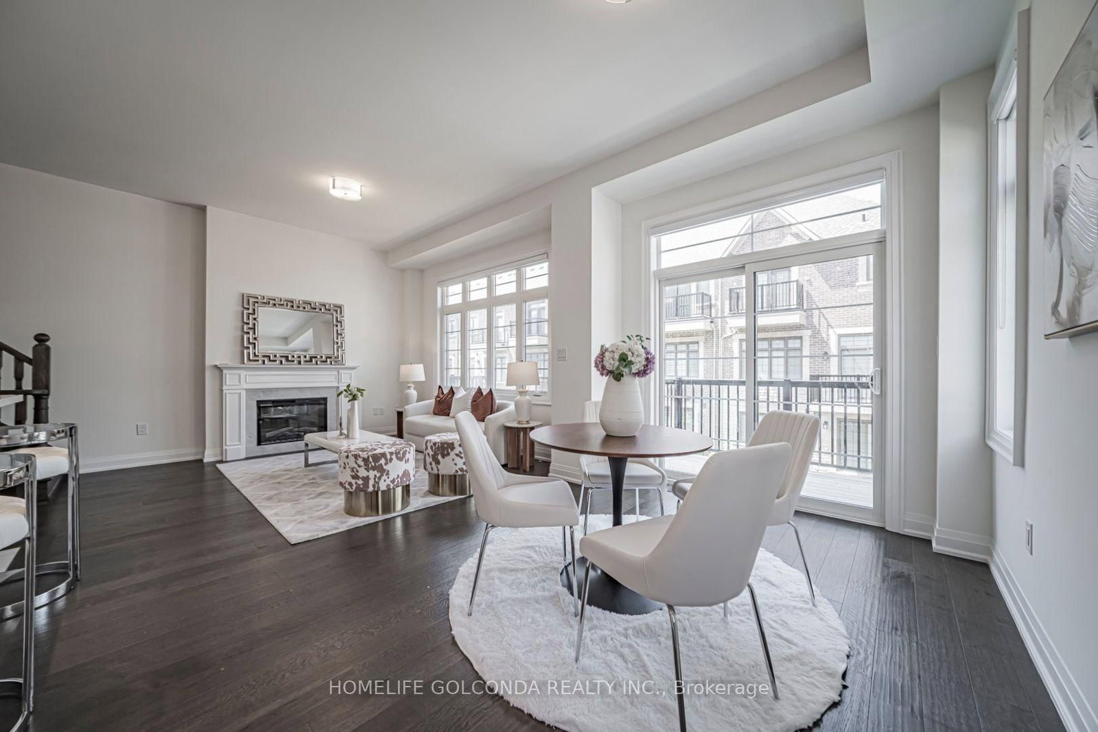 2 Silvermills Lane • Markham, ON photo 15