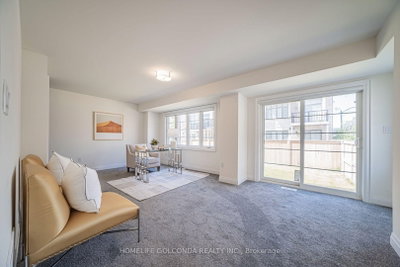 2 Silvermills Lane • Markham, ON photo 4