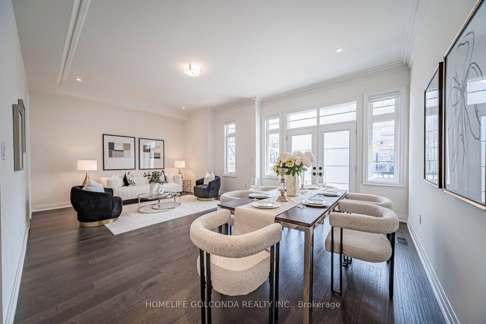 2 Silvermills Lane • Markham, ON photo 8