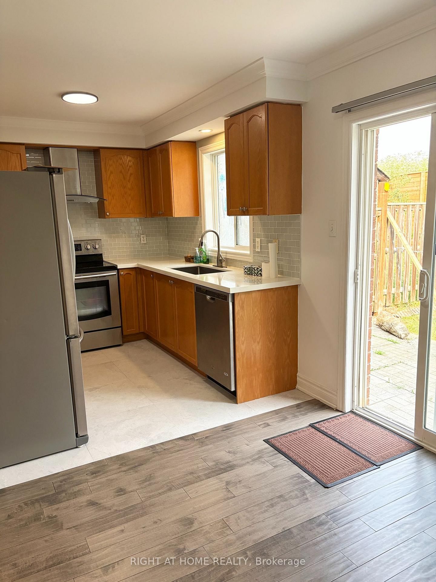 737 Caboto Trail • Markham, ON photo 11