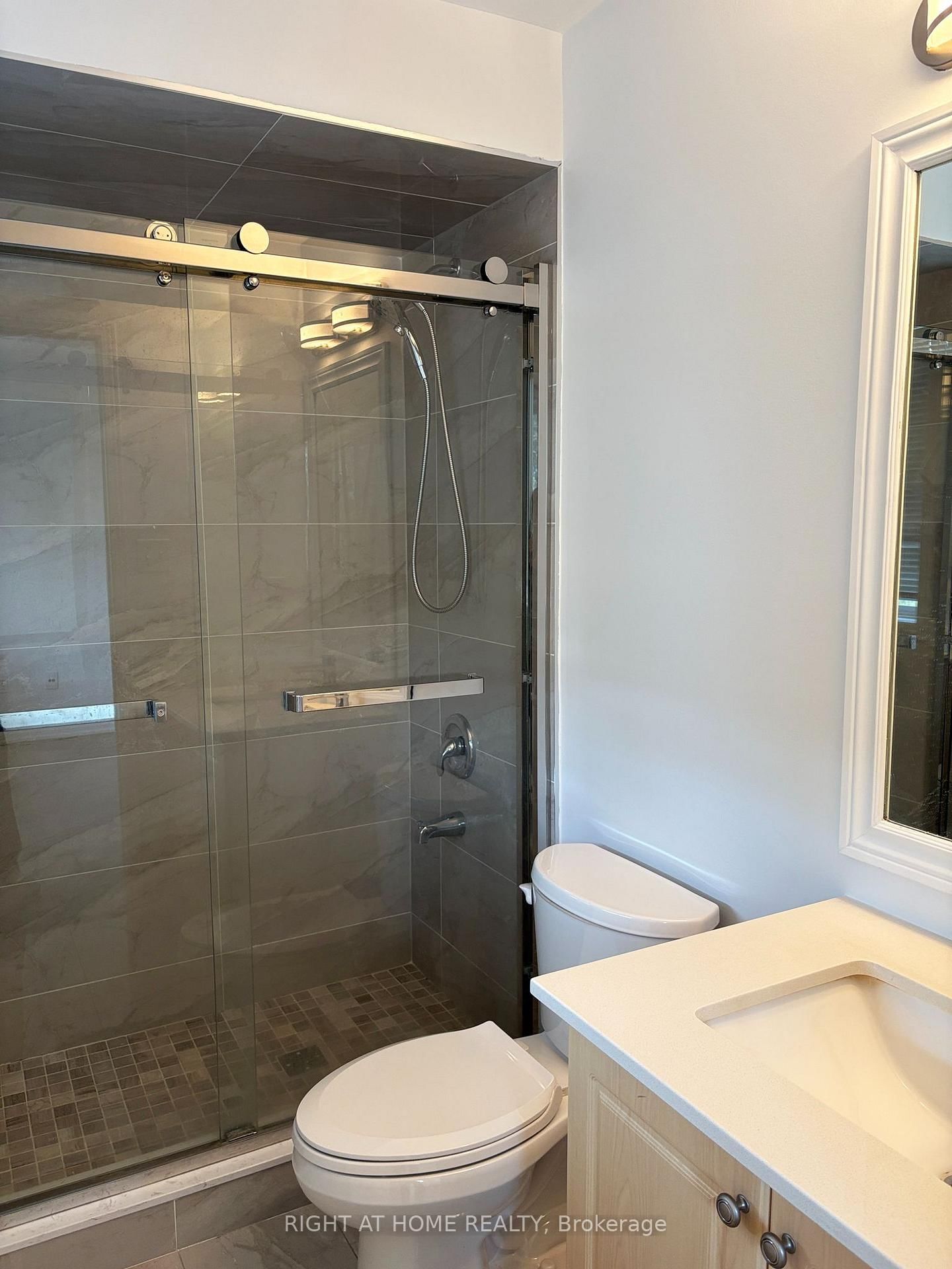 737 Caboto Trail • Markham, ON photo 27