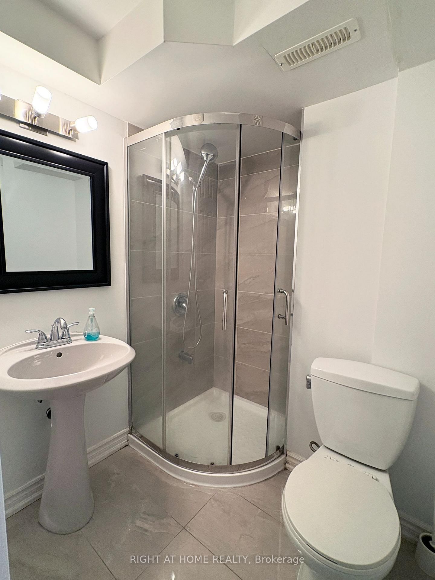 737 Caboto Trail • Markham, ON photo 31