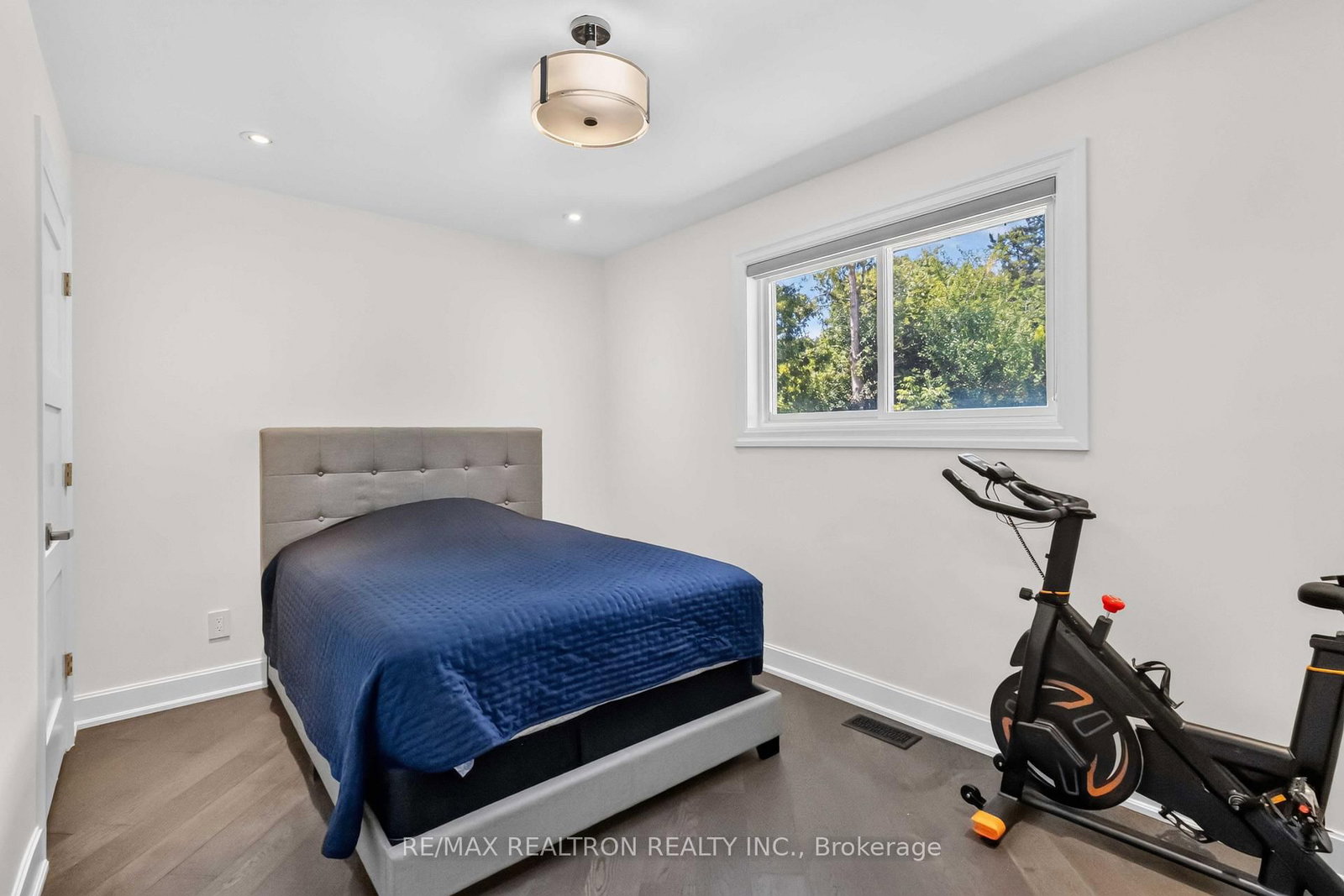 219 Bay Thorn Drive • Markham, ON photo 16