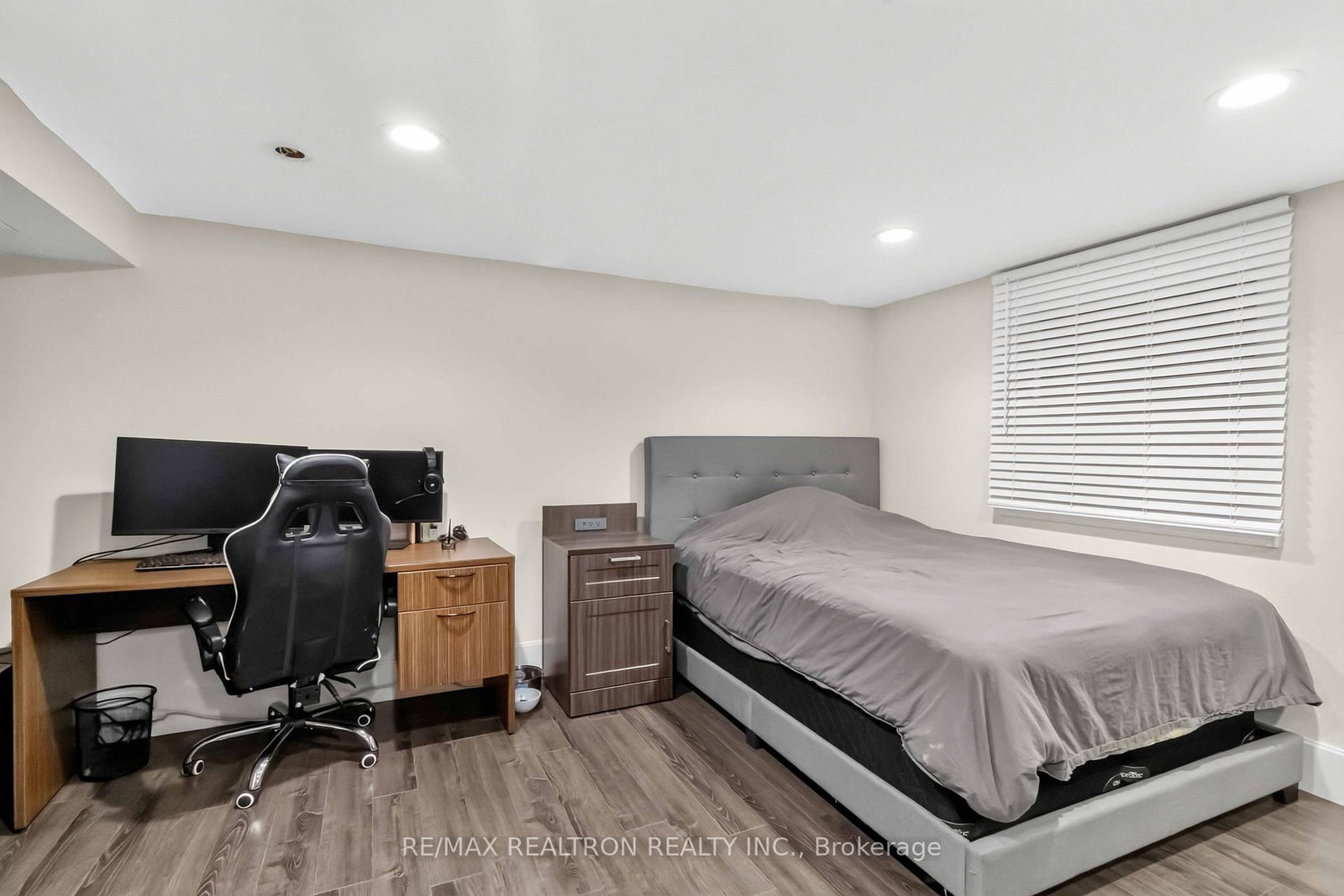 219 Bay Thorn Drive • Markham, ON photo 24