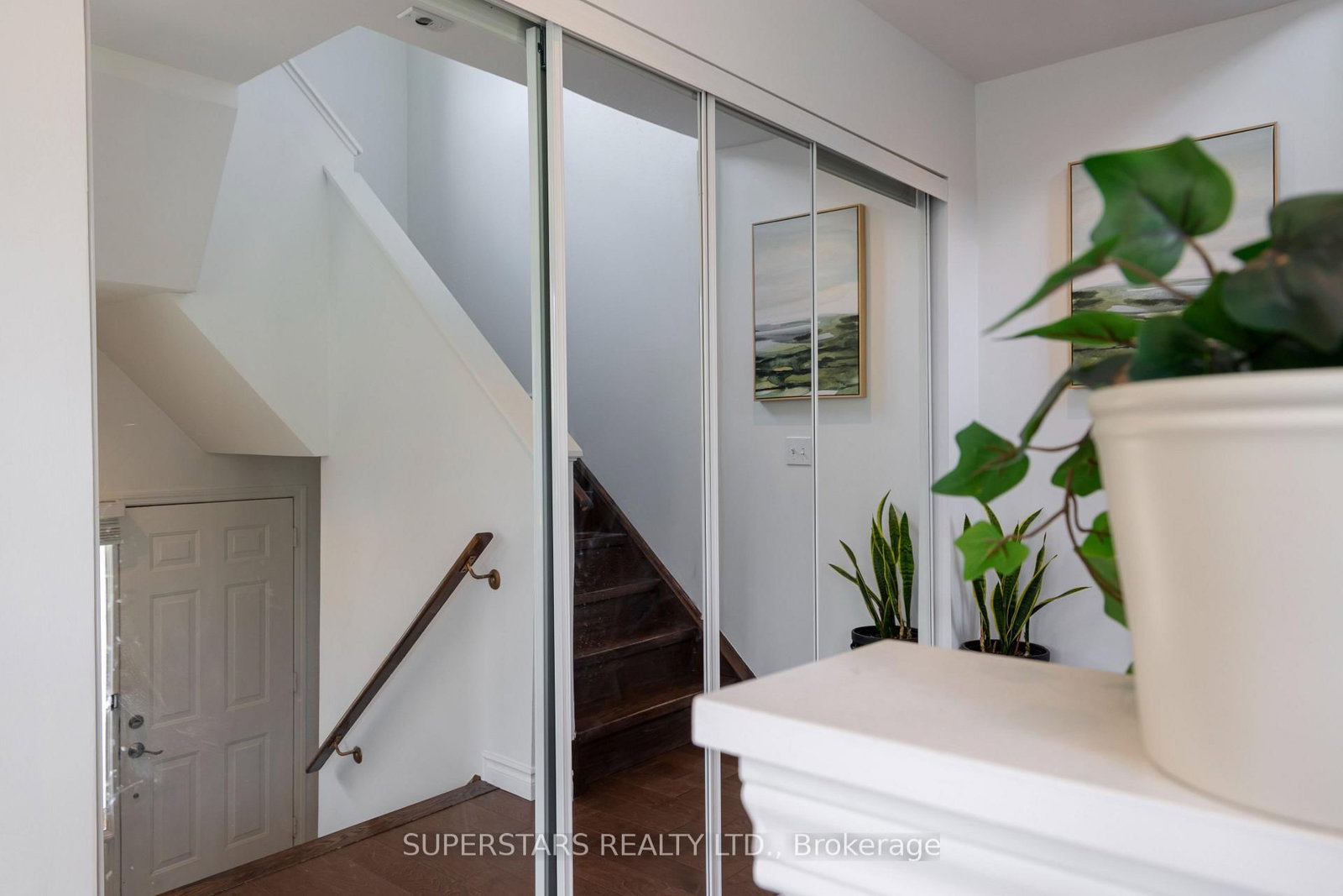 10 Cox Boulevard • #27 • Markham, ON photo 6