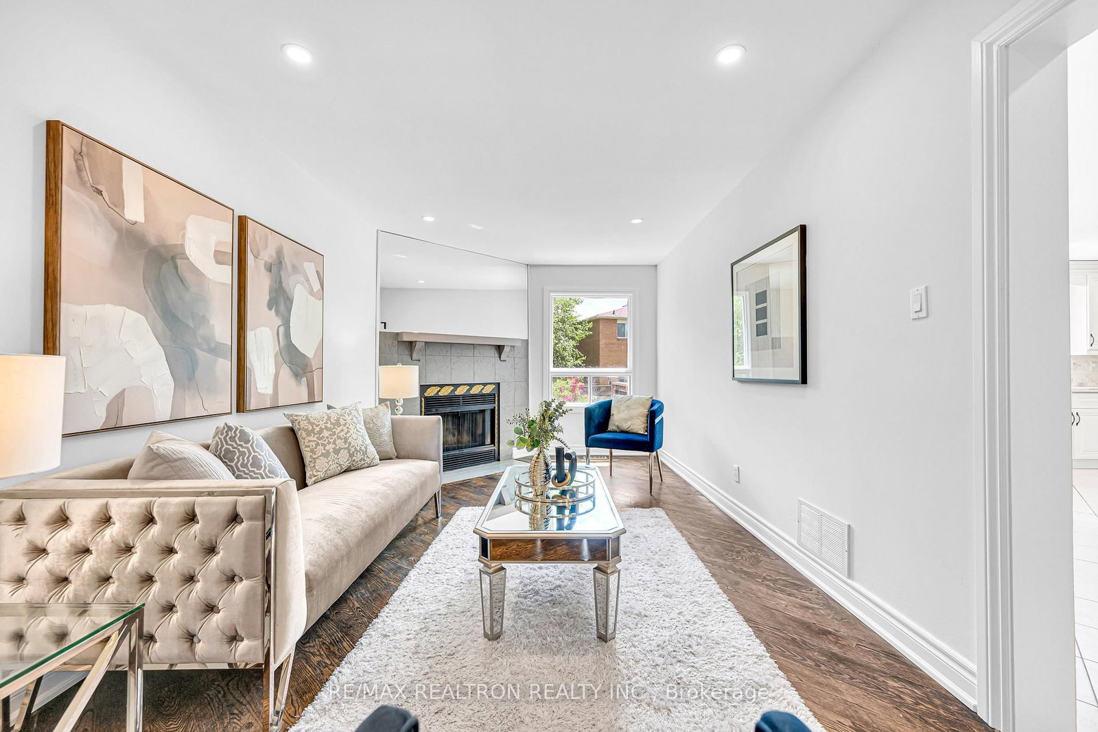 278 Bernard Avenue • Richmond Hill, ON photo 16