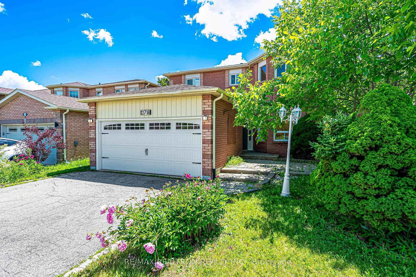 278 Bernard Avenue • Richmond Hill, ON photo 50