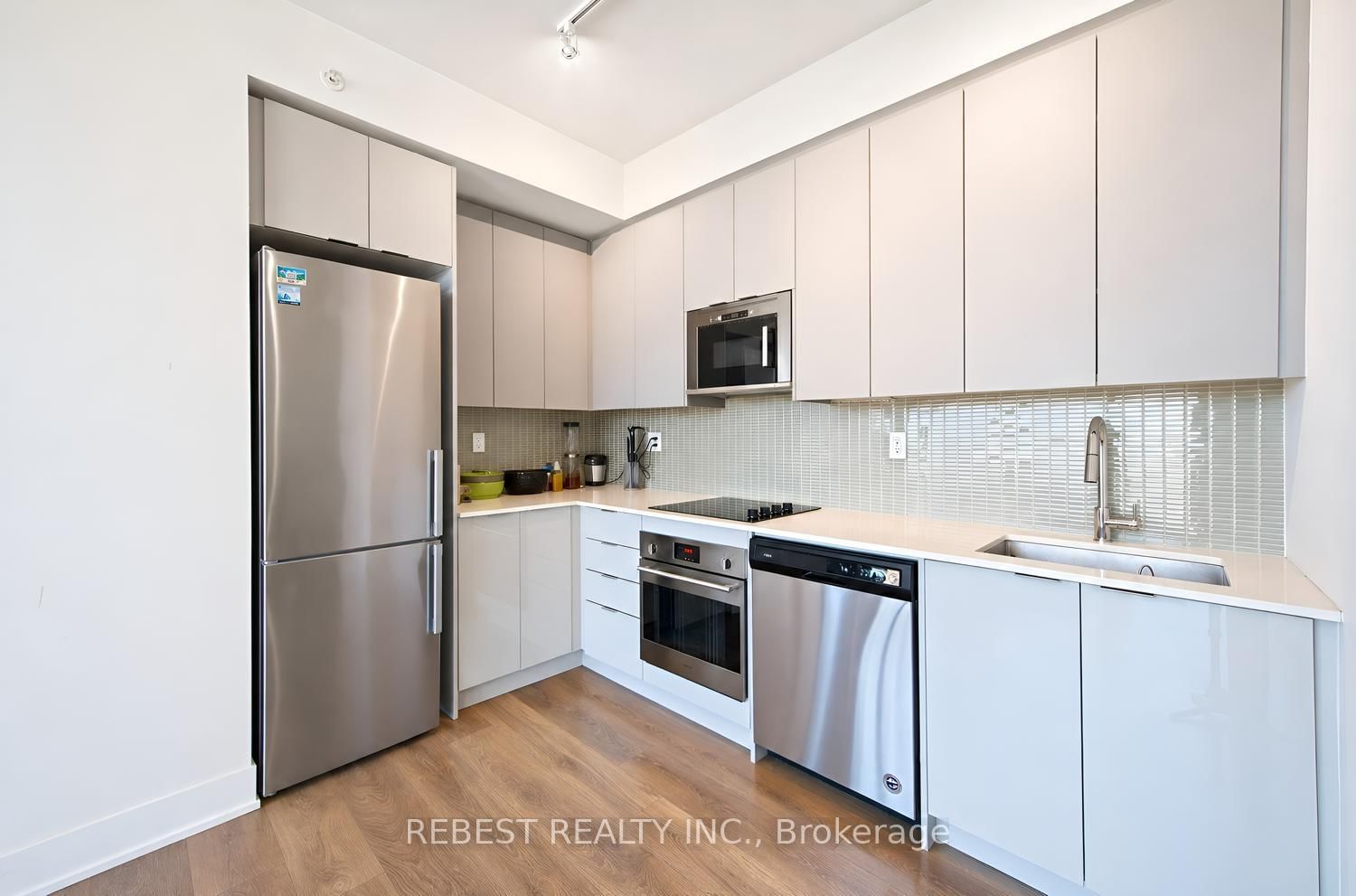 2908 Highway 7 Road • #3608 • Vaughan, ON photo 13
