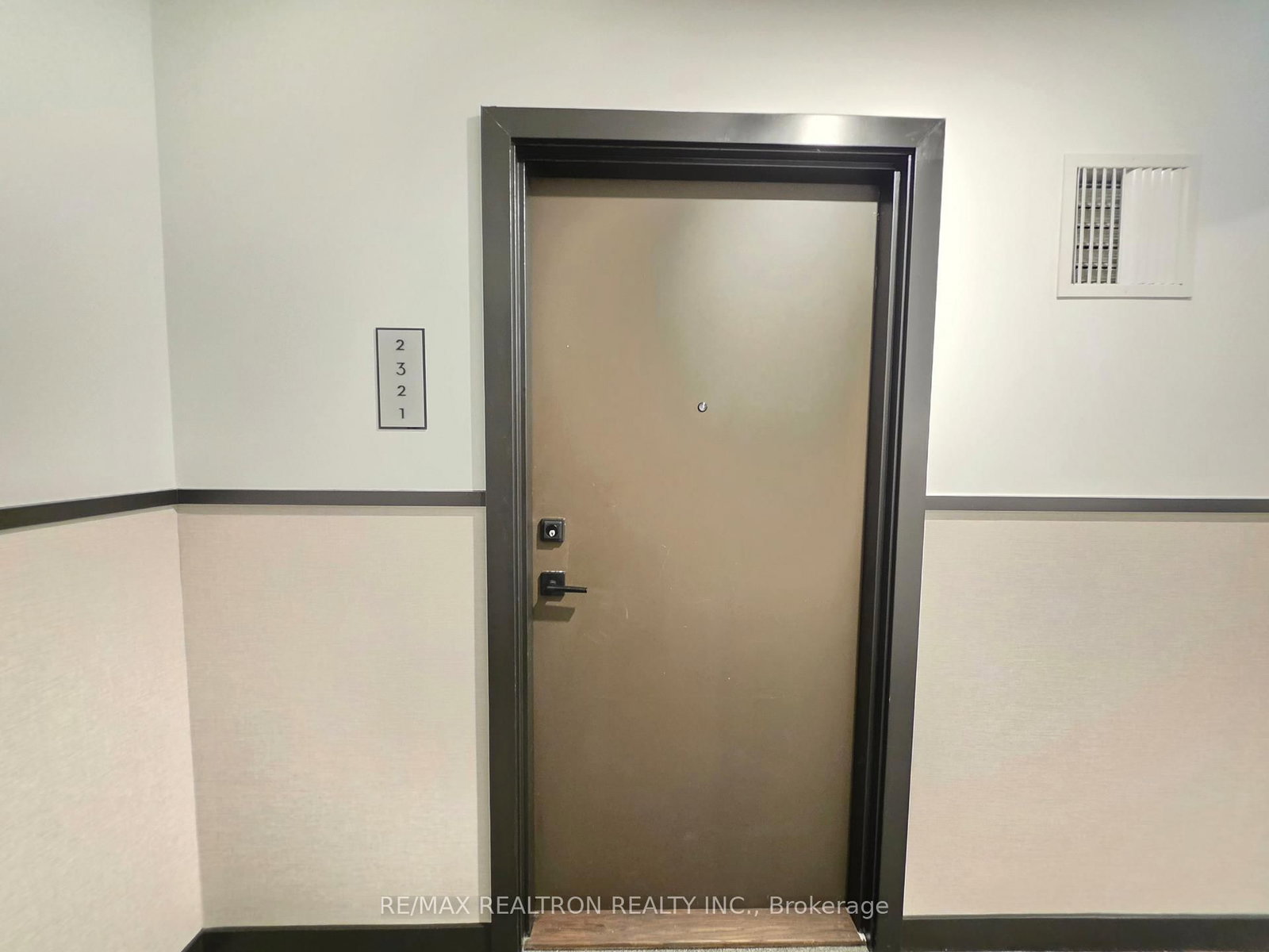 10 Abeja Street • #2321 • Vaughan, ON photo 12