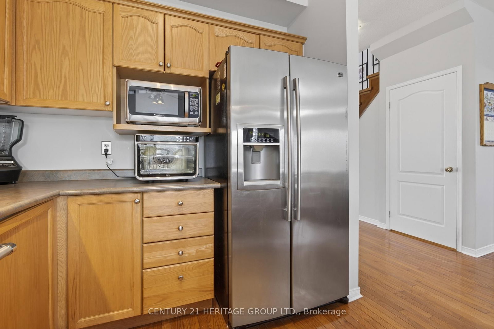 1858 Emerald Court • Innisfil, ON photo 14