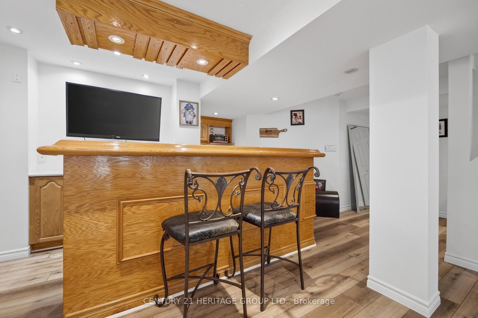 1858 Emerald Court • Innisfil, ON photo 31