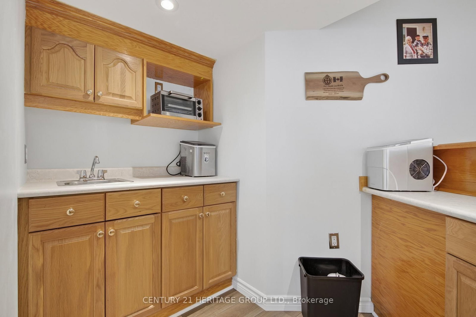 1858 Emerald Court • Innisfil, ON photo 34