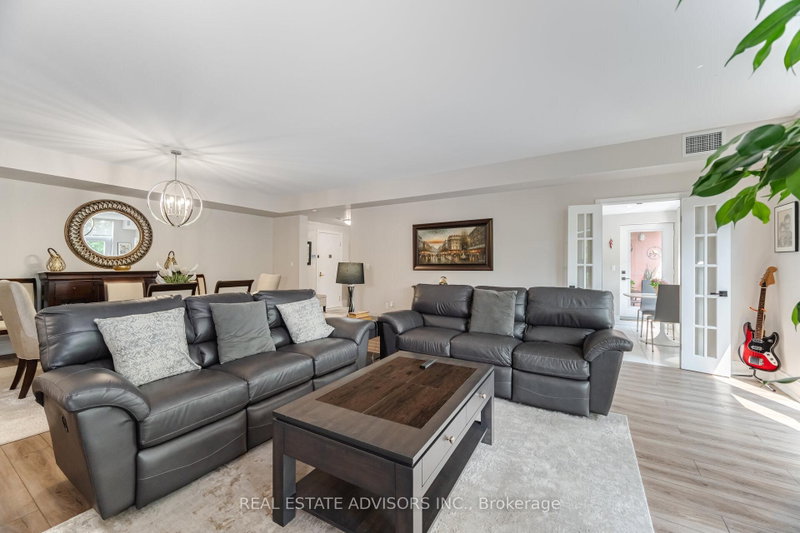 313 - 53 Woodbridge Avenue