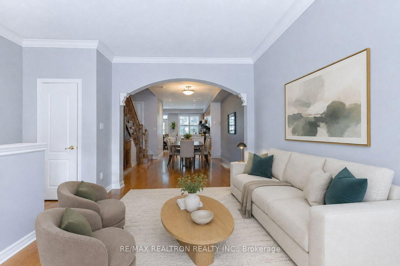 35 - 6 Leonard Street