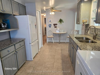 36 Weeping Willow Drive • Innisfil, ON photo 5