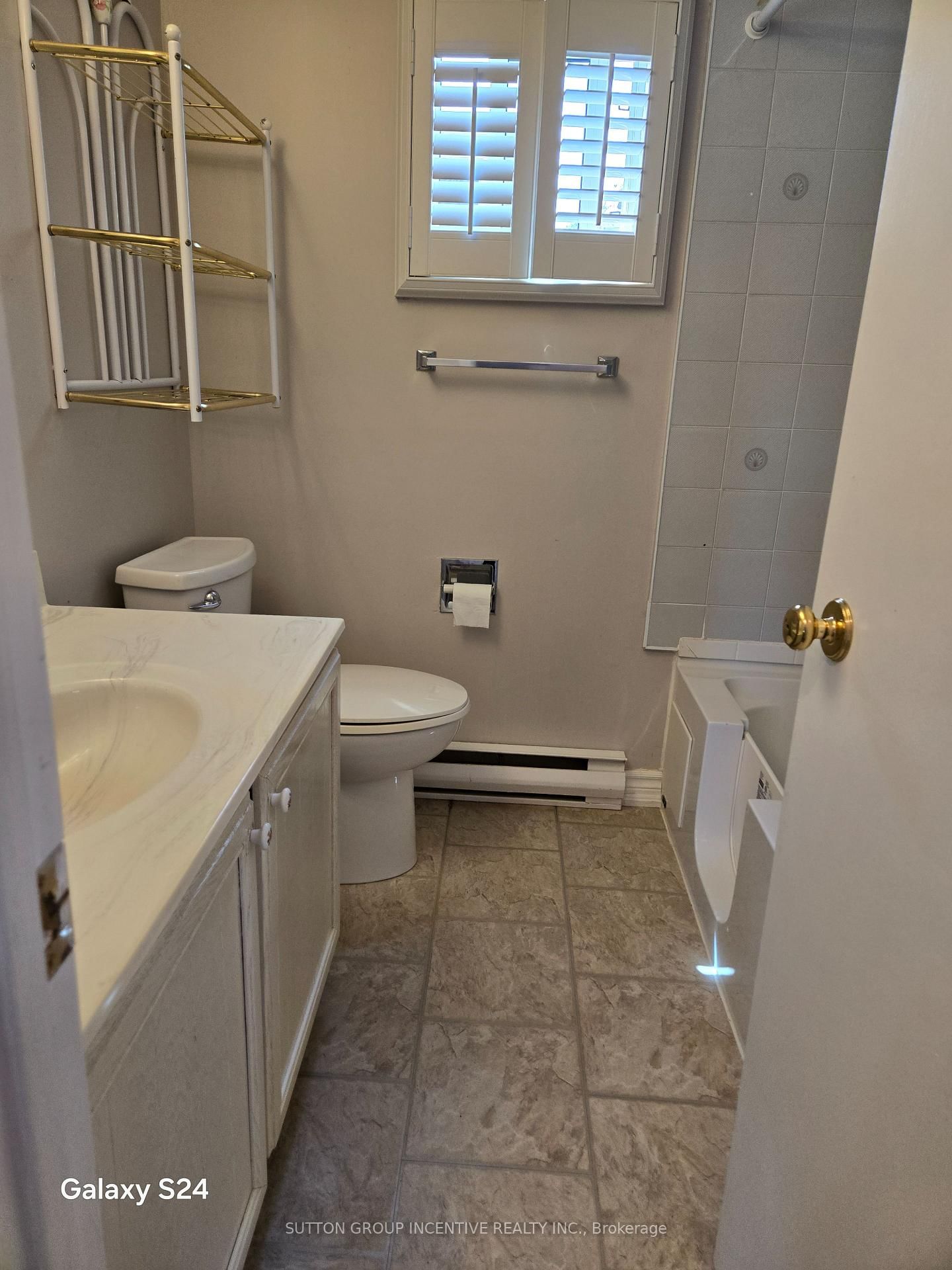 36 Weeping Willow Drive • Innisfil, ON photo 9