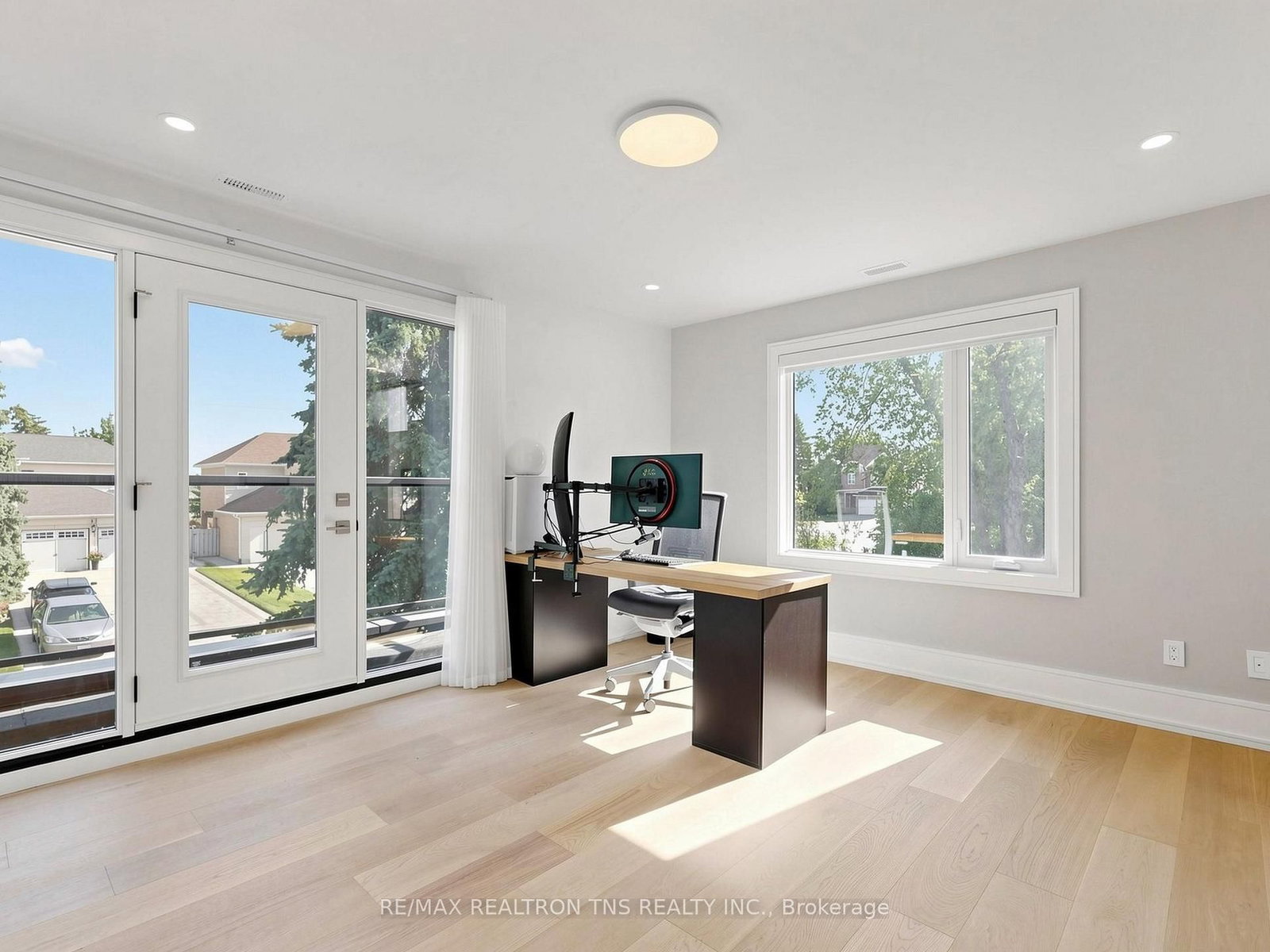 2 Eastgate Crescent • Richmond Hill, ON photo 29