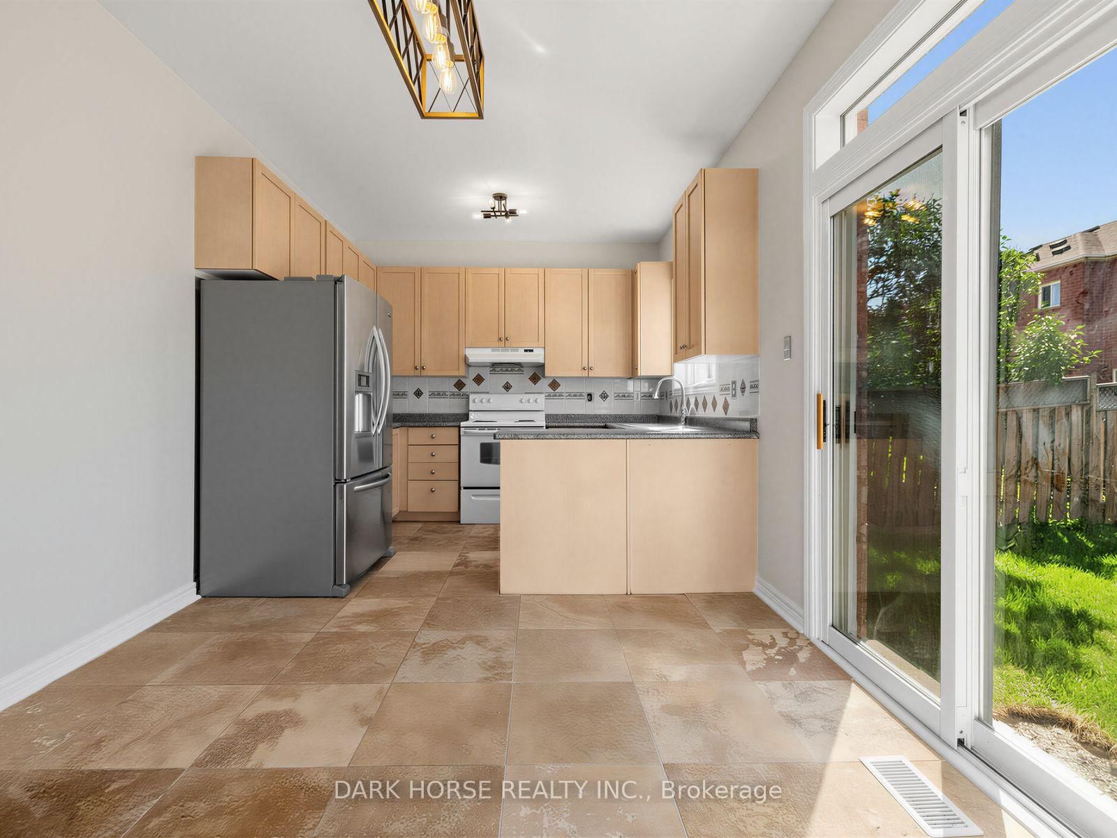 55 Redfinch Crescent • Vaughan, ON photo 17