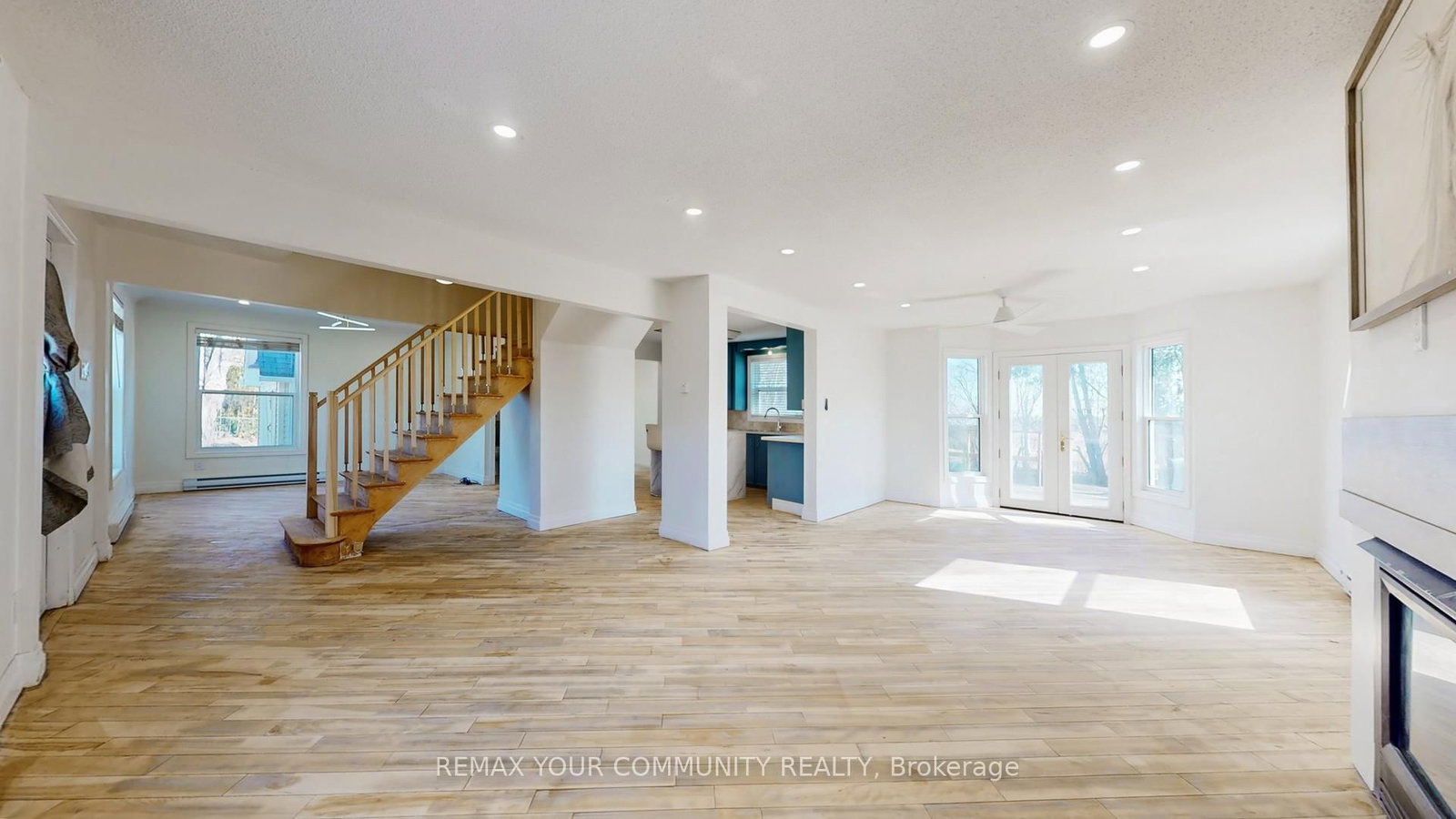 4219 Stouffville Road • Whitchurch-Stouffville, ON photo 3