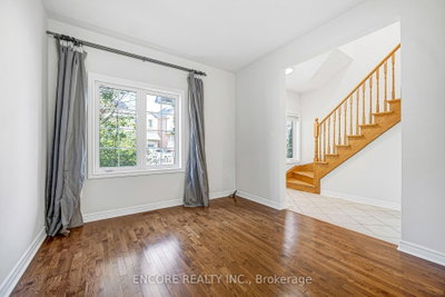 34 John Gary Drive • Markham, ON photo 6