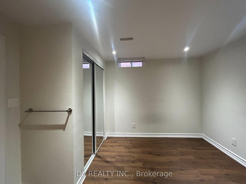 Two-Bedroom Bsmt - 36 Bendamere Cres Crescent
