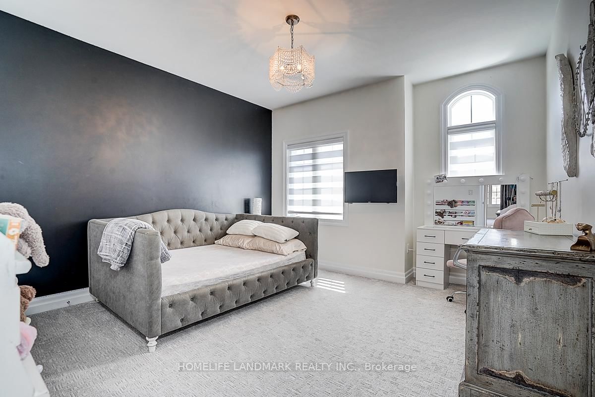 56 Botelho Circle • Aurora, ON photo 31