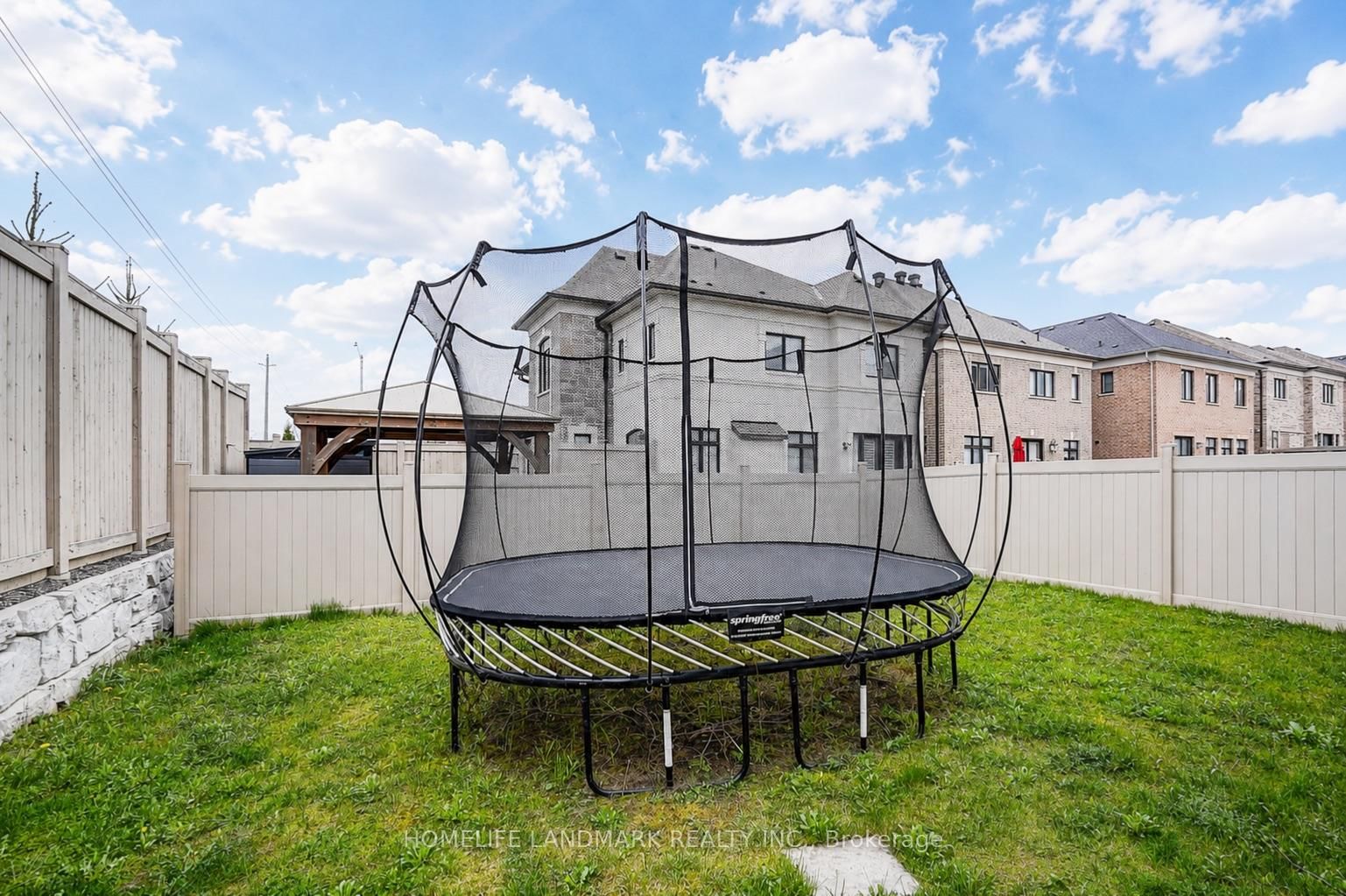 56 Botelho Circle • Aurora, ON photo 40