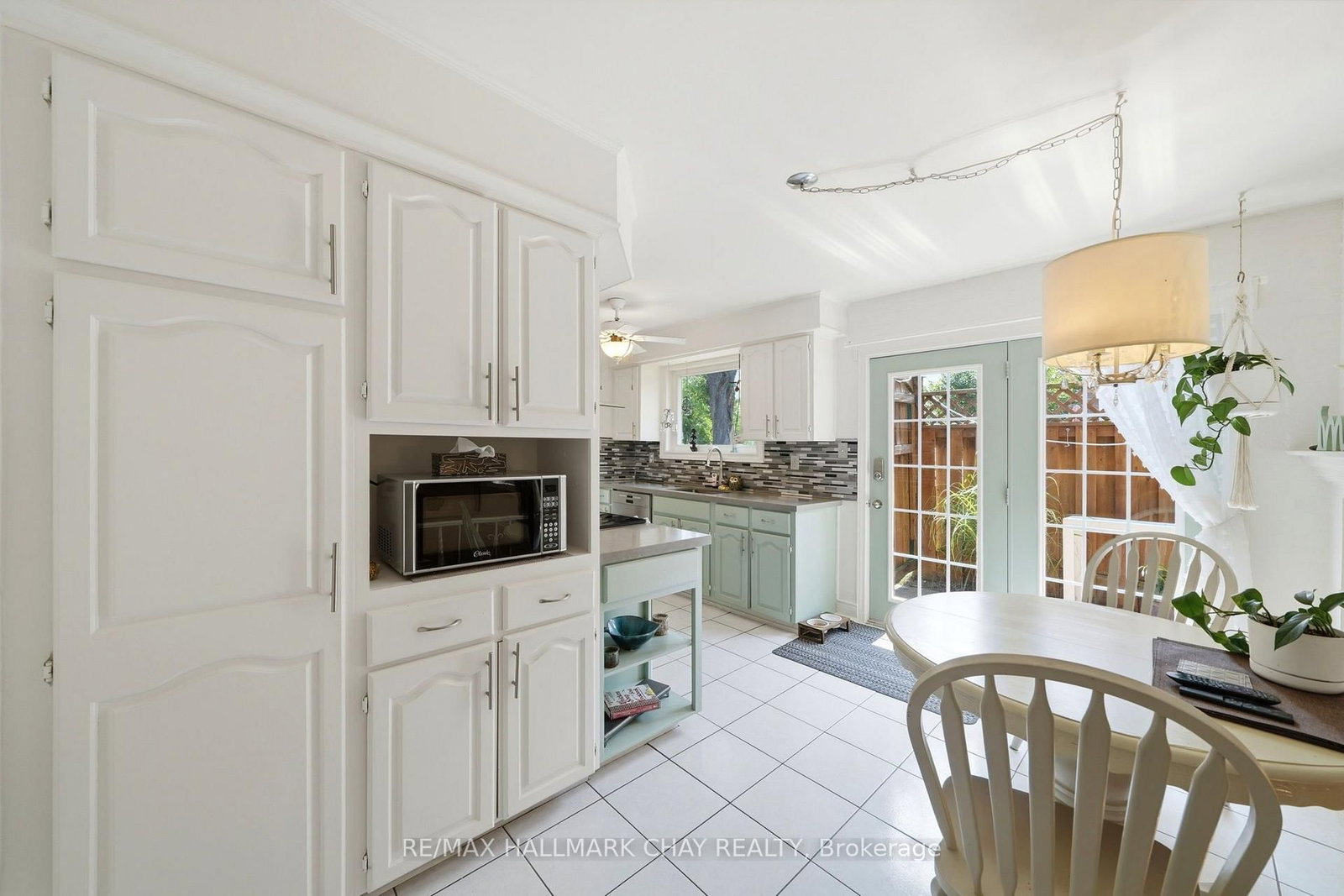 96 Maple Avenue W • New Tecumseth, ON photo 16
