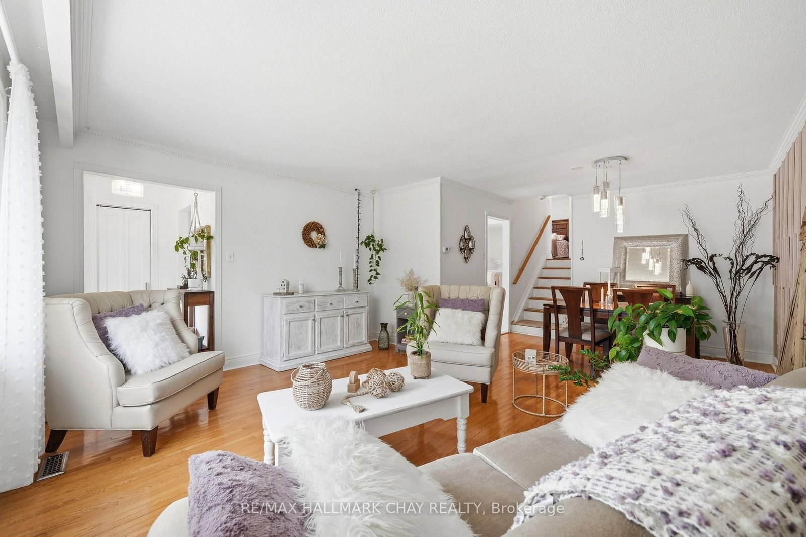 96 Maple Avenue W • New Tecumseth, ON photo 9