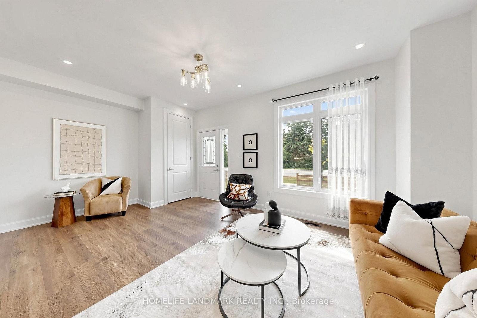 53 Seguin Street • Richmond Hill, ON photo 6