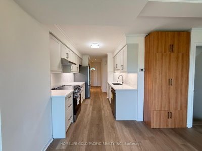 81 Northern Heights Drive • #4A • Richmond Hill, ON photo 3