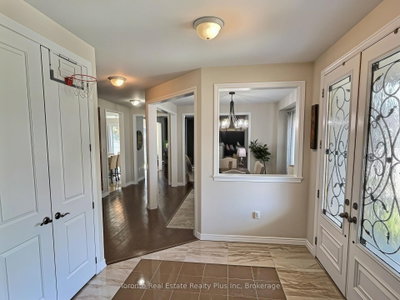 214 Eighth Avenue • New Tecumseth, ON photo 8