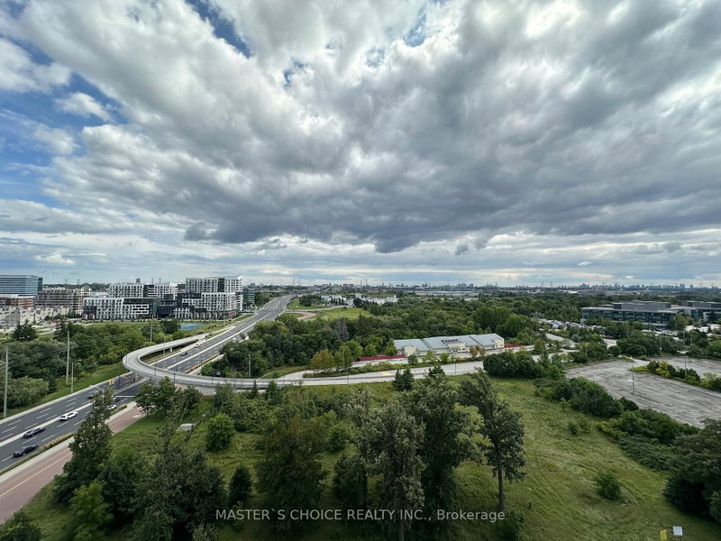 1705 - 8 Cedarland Drive