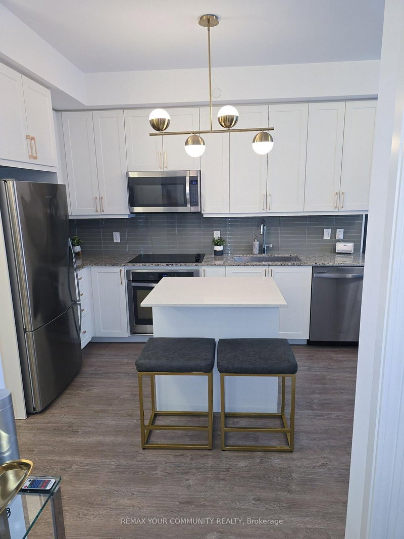 705A - 9608 Yonge Street