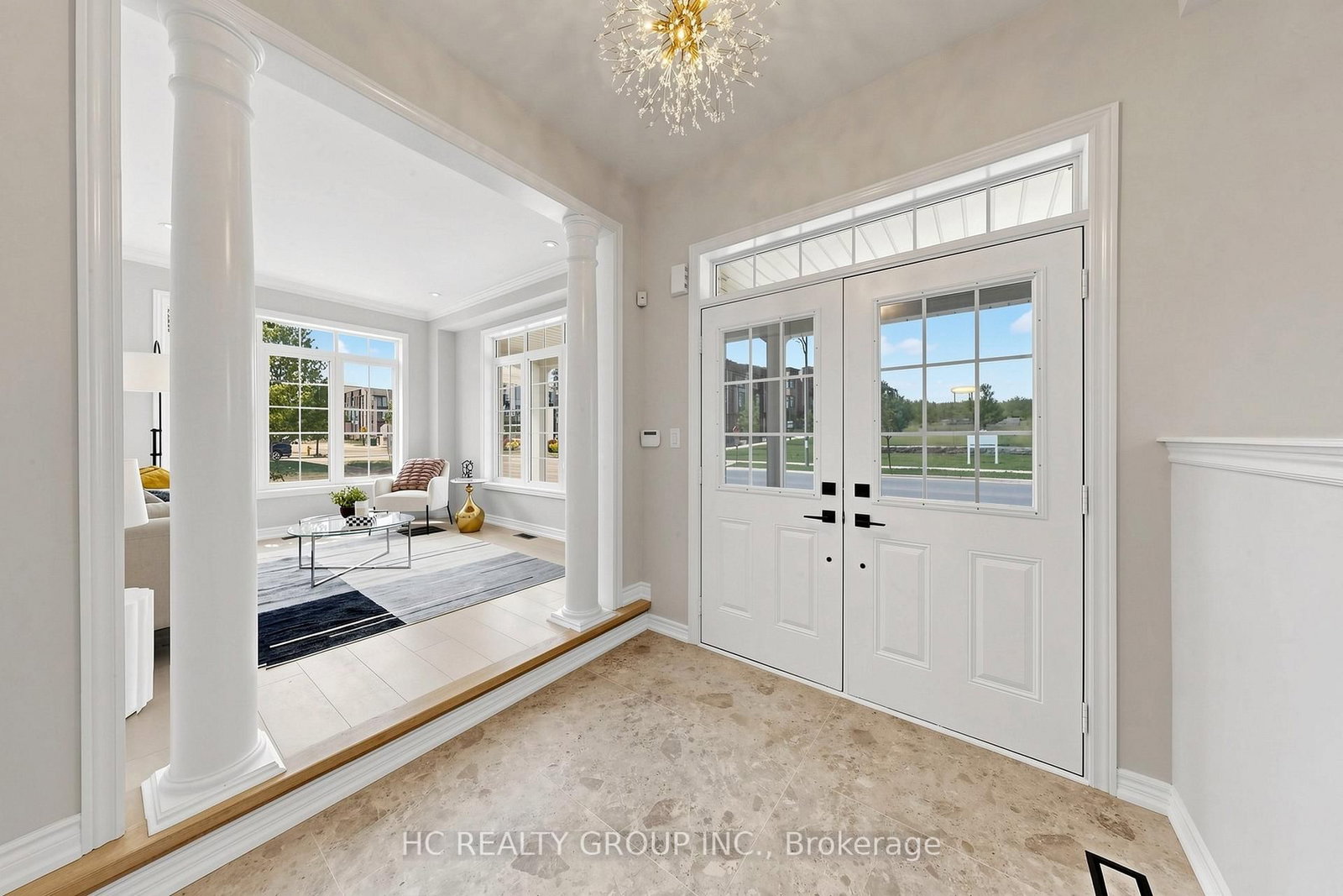 2 Apple Grove Court, Vaughan 4