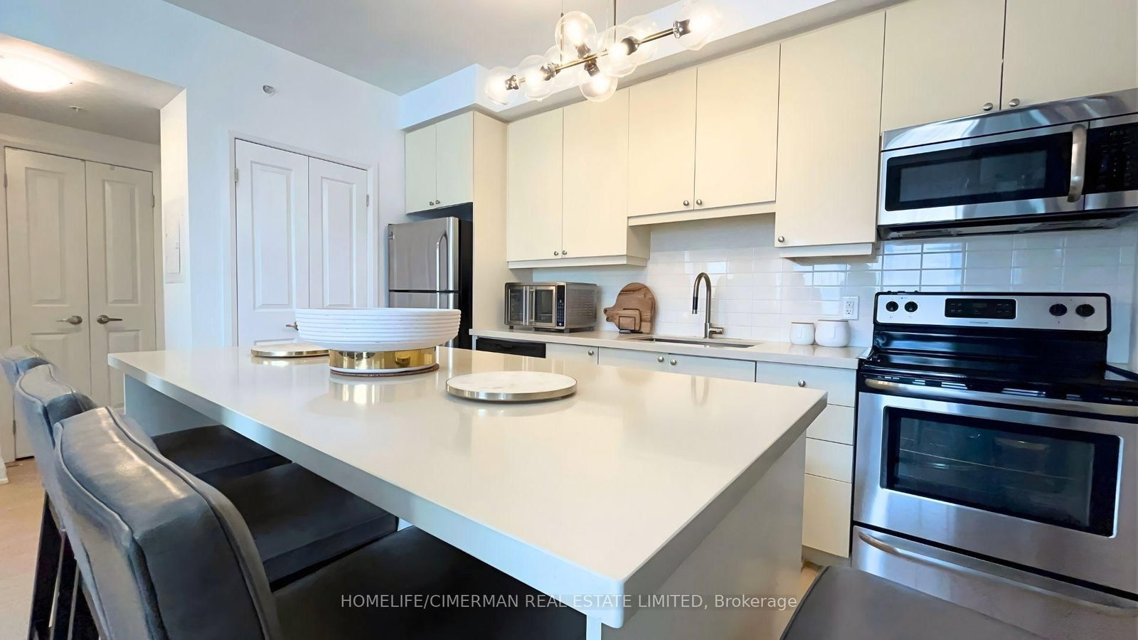 12 Woodstream Boulevard • #118 • Vaughan, ON photo 8